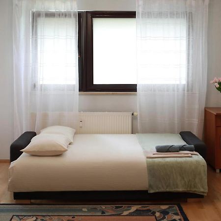Mieszkanie Warszawa 3 Esterno foto